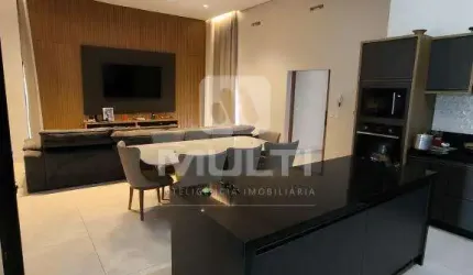 Casa com 5 quartos à venda no Jardim das Palmeiras, Uberlândia  por R$ 1.080.000
