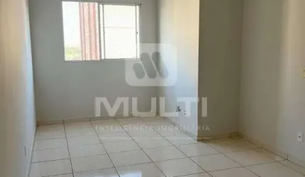 Apartamento com 2 quartos à venda em Laranjeiras, Uberlândia  por R$ 200.000