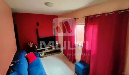 Casa com 4 quartos à venda no Jardim Holanda, Uberlândia  por R$ 350.000