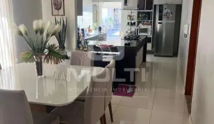 Casa com 4 quartos à venda no Tibery, Uberlândia  por R$ 1.100.000