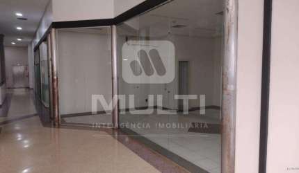 Sala comercial à venda no Centro, Uberlândia  por R$ 200.000