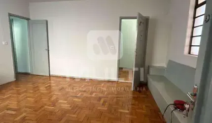 Casa com 3 quartos à venda no Martins, Uberlândia  por R$ 480.000