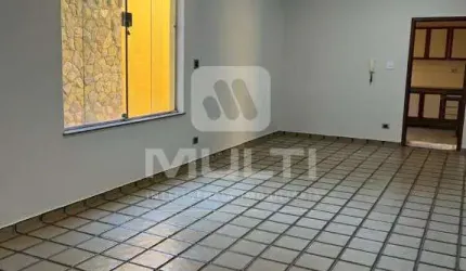 Casa com 7 quartos à venda no Morada da Colina, Uberlândia  por R$ 1.200.000
