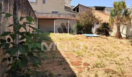 Terreno comercial à venda no Centro, Uberlândia  por R$ 450.000