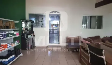 Casa com 4 quartos à venda no Marta Helena, Uberlândia  por R$ 780.000