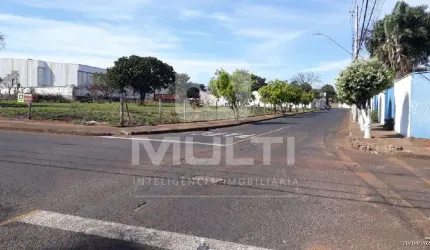 Terreno à venda no Chácaras Tubalina e Quartel, Uberlândia  por R$ 5.100.000
