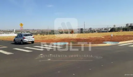 Terreno à venda no Alto Umuarama, Uberlândia  por R$ 290.000