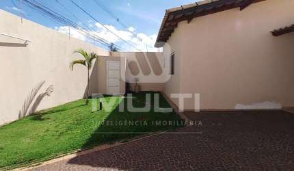 Casa com 4 quartos para alugar no Alto Umuarama, Uberlândia  por R$ 5.000