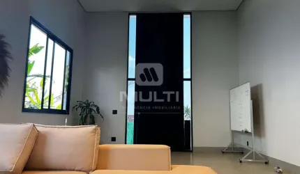 Casa em condomínio fechado com 3 quartos para alugar no Jardim Sul, Uberlândia  por R$ 13.000