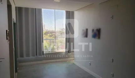 Cobertura com 3 quartos à venda no Santa Mônica, Uberlândia  por R$ 1.300.000