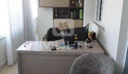 Cobertura com 3 quartos para alugar no Martins, Uberlândia  por R$ 6.000