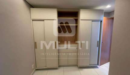 Apartamento com 2 quartos para alugar no Martins, Uberlândia  por R$ 2.200
