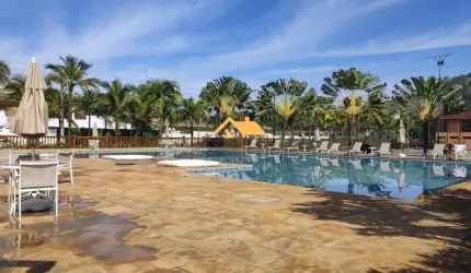 Imperdível! Casa em condomínio de luxo em Maresias, São Sebastião-SP: 4 quartos, 4 suítes, 2 salas, 4 banheiros, 2 vagas, 204m².
