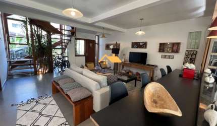 CASA EM CONDOMÍNIO NA PRAIA DE JUQUEHY