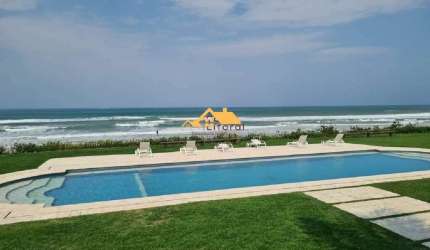 Casa de luxo em condomínio exclusivo em Maresias, São Sebastião-SP: 4 quartos, 4 suítes, 3 salas, 4 banheiros, 2 vagas, 350m².