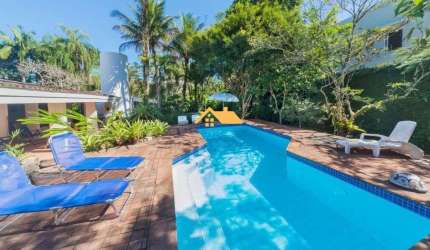 CASA A VENDA NA PRAIA DE BARRA DO UNA