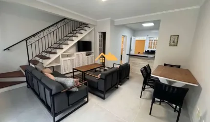 Casa em Condomínio para Locação em Juquehy, São Sebastião-SP: 3 Quartos, 2 Suítes, 2 Salas, 2 Banheiros, 2 Vagas, 95m².