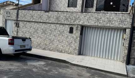 Casa no pavimento superior com 4 quartos na Parquelândia