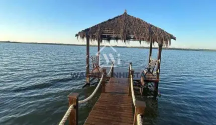 Rancho à venda, porteira fechada, as margens do rio Paranapanema, no Condomínio Renascer do Sol, em