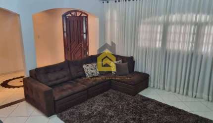 Sobrado à Venda com 206m², 3 Dormitórios sendo 1 Suíte- Terra Nova II / SBC