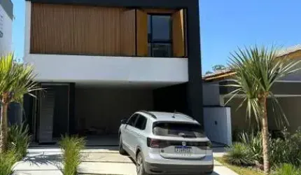 Linda Casa no Condomínio Bella Cittá Faz. Rodeio para venda com 230 m² com 4 suítes e PISCINA