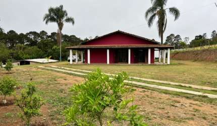 LINDA CHÁCARA  para venda com 465 m² 4 quartos em Cocuera - Mogi das Cruzes - SP