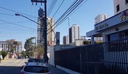 Ótimo apartamento para locação no Parque Monte Líbano 65 m²