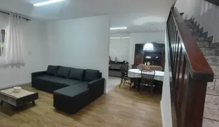 Ótimo sobrado MOBILIADO no CENTRO para venda possui 130 m² com 3 quartos 1 vaga