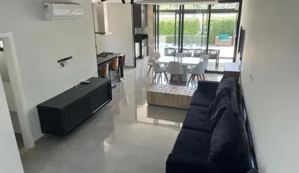 ÓTIMA  casa no Bella Cittá Villagio II com 220 m² 3 suítes Piscina e Gourmet