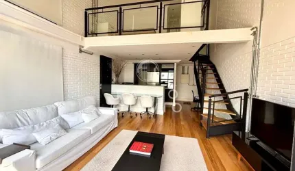 Loft Duplex Mobiliado com 1 Suíte e 2 Vagas de Garagem no Jardim América, São Paulo-SP