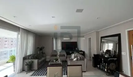 Apartamento de 226m² com 4 Suítes e 4 Vagas na Pompeia