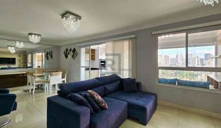 Apartamento de 126m² com 2 suítes e 2 vagas no condomínio  LIV