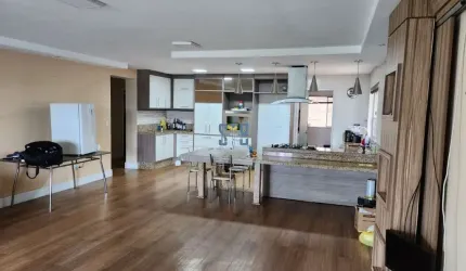 Casa comercial à venda na Rodovia BR-277 Curitiba Ponta Grossa, 197, Rondinha, Campo Largo por R$ 1.700.000