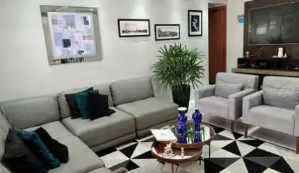 Vendo Ótima casa Conjunto Tiradentes