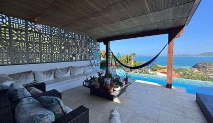 Maravilhosa casa 4 quartos com vista deslumbrante para o Mar Ferradurinha Armação de Búzios