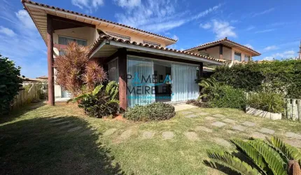 Alugo ótima casa 4 quartos condomínio pé na areia Manguinhos Armação de Búzios