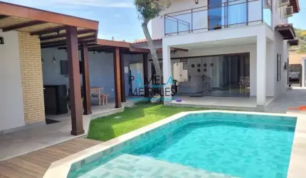 Linda casa 4 quartos duplex independente em Geribá