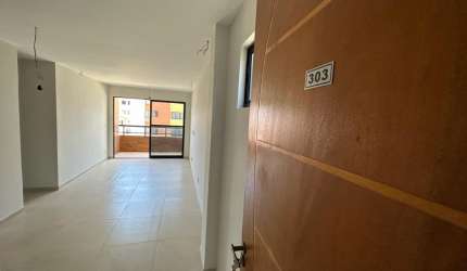 Aptº no Bessa, a 100m da praia, com 75,60m² (03 quartos sendo 01 suíte) e 01 vaga de garagem.