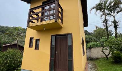 Casa na cachoeira do bom Jesus