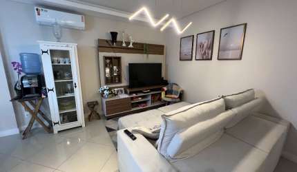 Lindo apartamento a venda praia de Canasvieiras