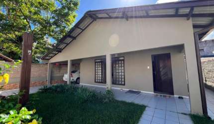 Casa a venda praia de Canasvieiras