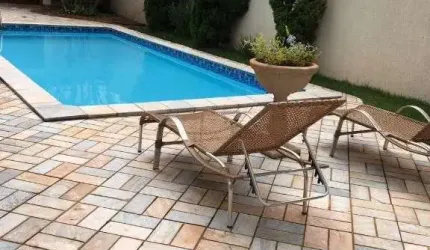 Casa com 4 dormitórios à venda, 445 m² por R$ 980.000,00 - Ribeirânia - Ribeirão Preto/SP