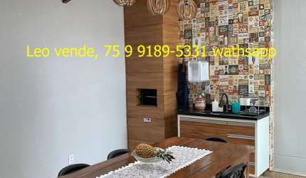 Linda casa Sim, 2 suítes, goumert, energia solar