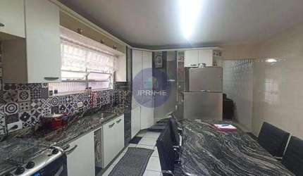 Sobrado a venda na Cidade São Jorge em Santo André, com 213m².