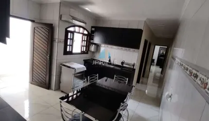 Sobrado à venda no Jardim Utinga em Santo André, com 280m².