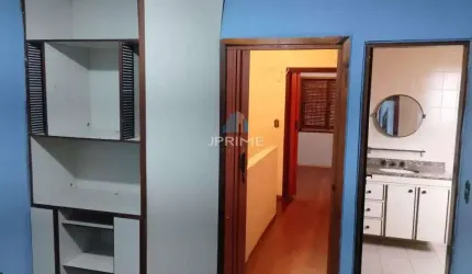 Sobrado a venda na Vila Curuçá em Santo André, com 233m².