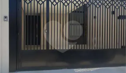 Casa com 3 quartos à venda em Jardim Dom Bosco - SP