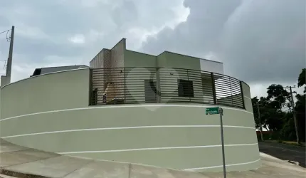 Casa com 3 quartos à venda em Jardim Regente - SP