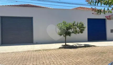 Salão Comercial à venda em Vila Vitória || - SP
