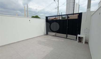 Casa com 3 quartos à venda ou para locação em Jardim Regente - SP
